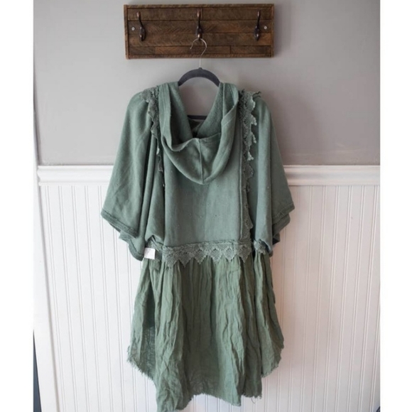 Rare Free People Ruffle Jacket - Picture 4 of 5